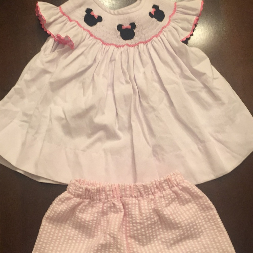 Smockingbird Minnie Mouse Smocked Shorts Set